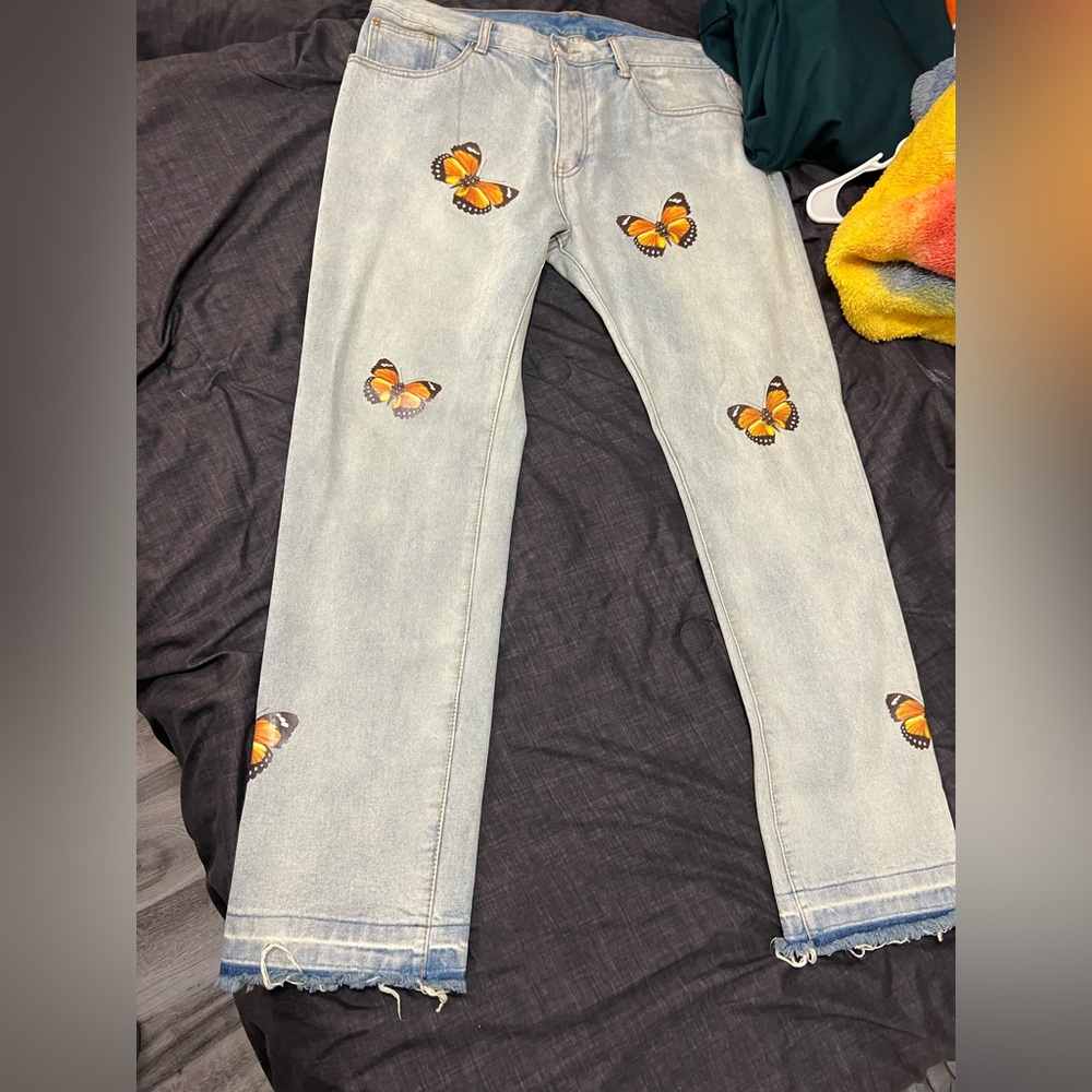 MNML BUTTERFLY PRINTED JEANS